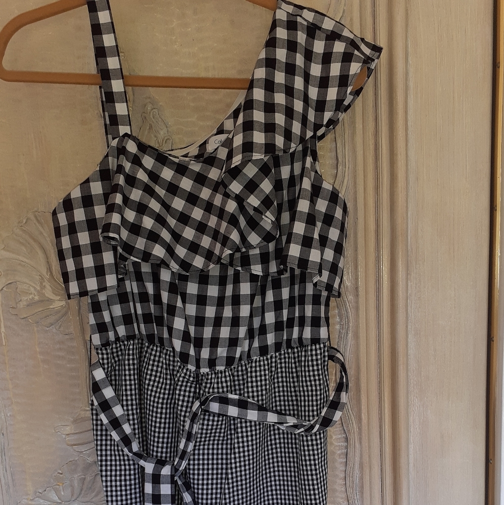 Calvin Klein checkered day dress ruffled shoulder